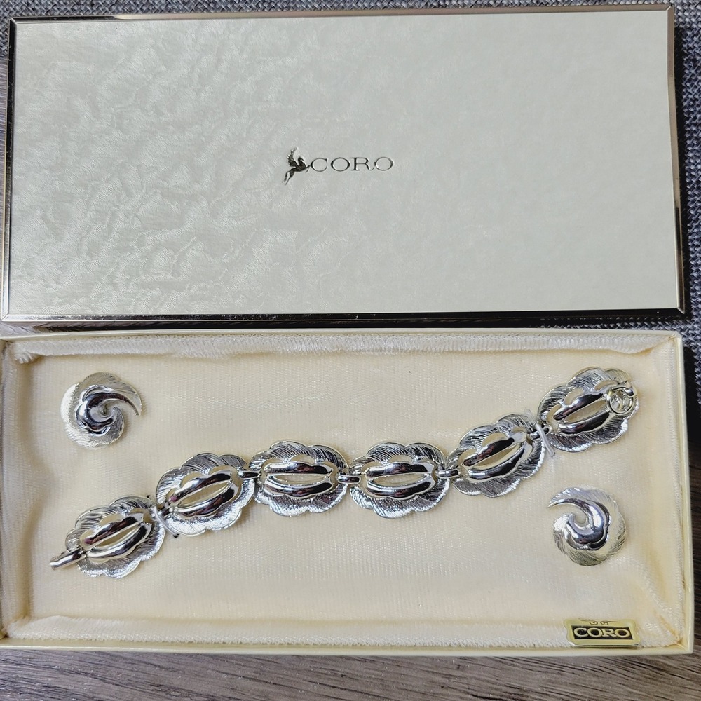 Vintage 60s Coro bracelet earrings set in original box silver-tone 1960s